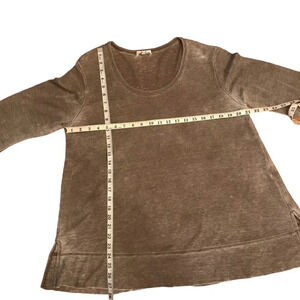 Ladies Boutique Top with Raw Edges